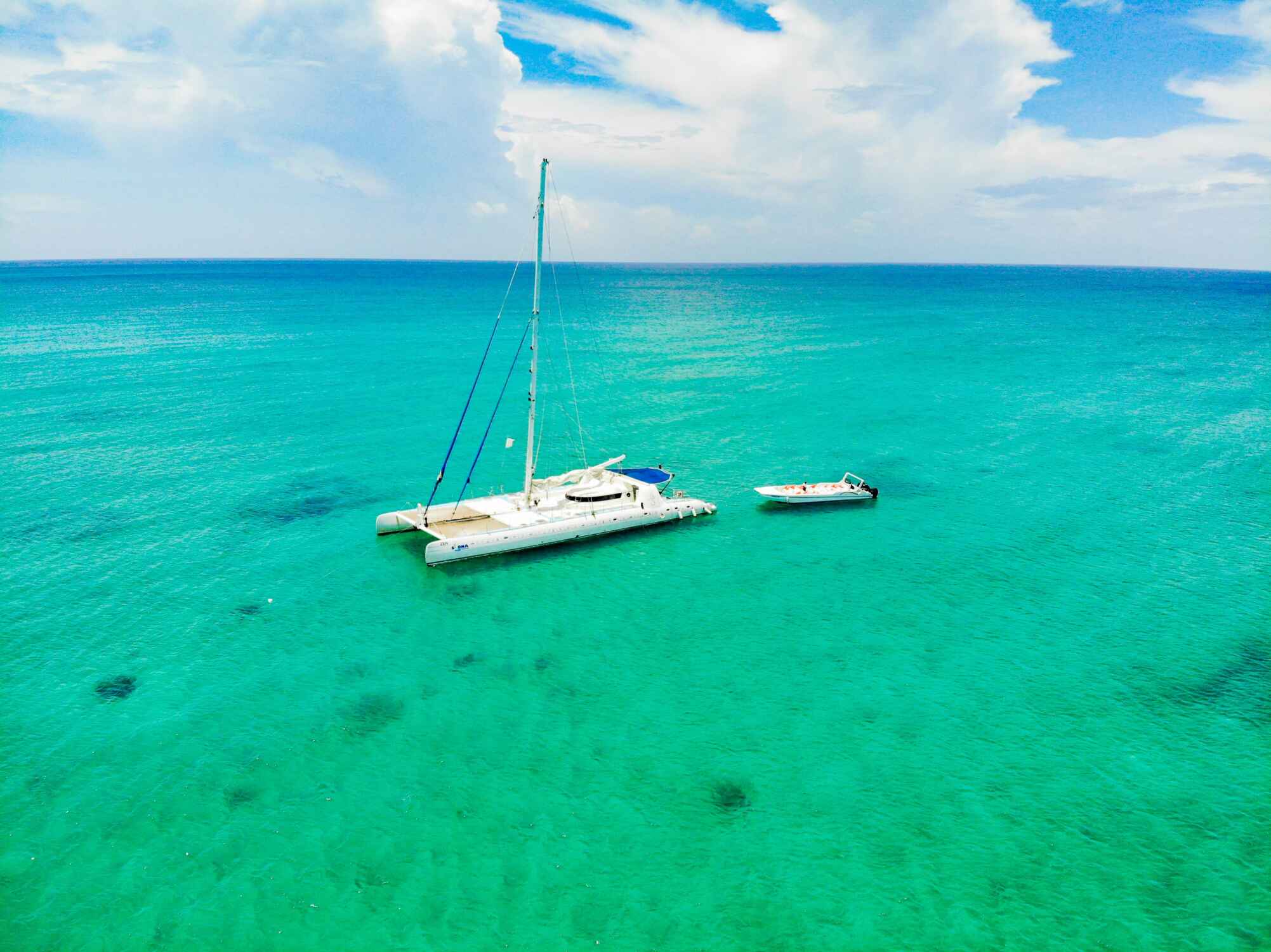 Tour Isla Tortuga Catamaran